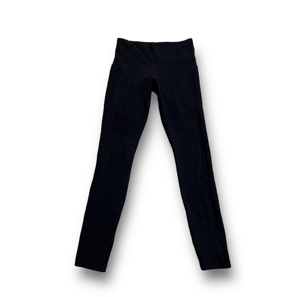 Athleta Women's Black Leggings Athletic Training Yoga
Size XS / 25x27.5